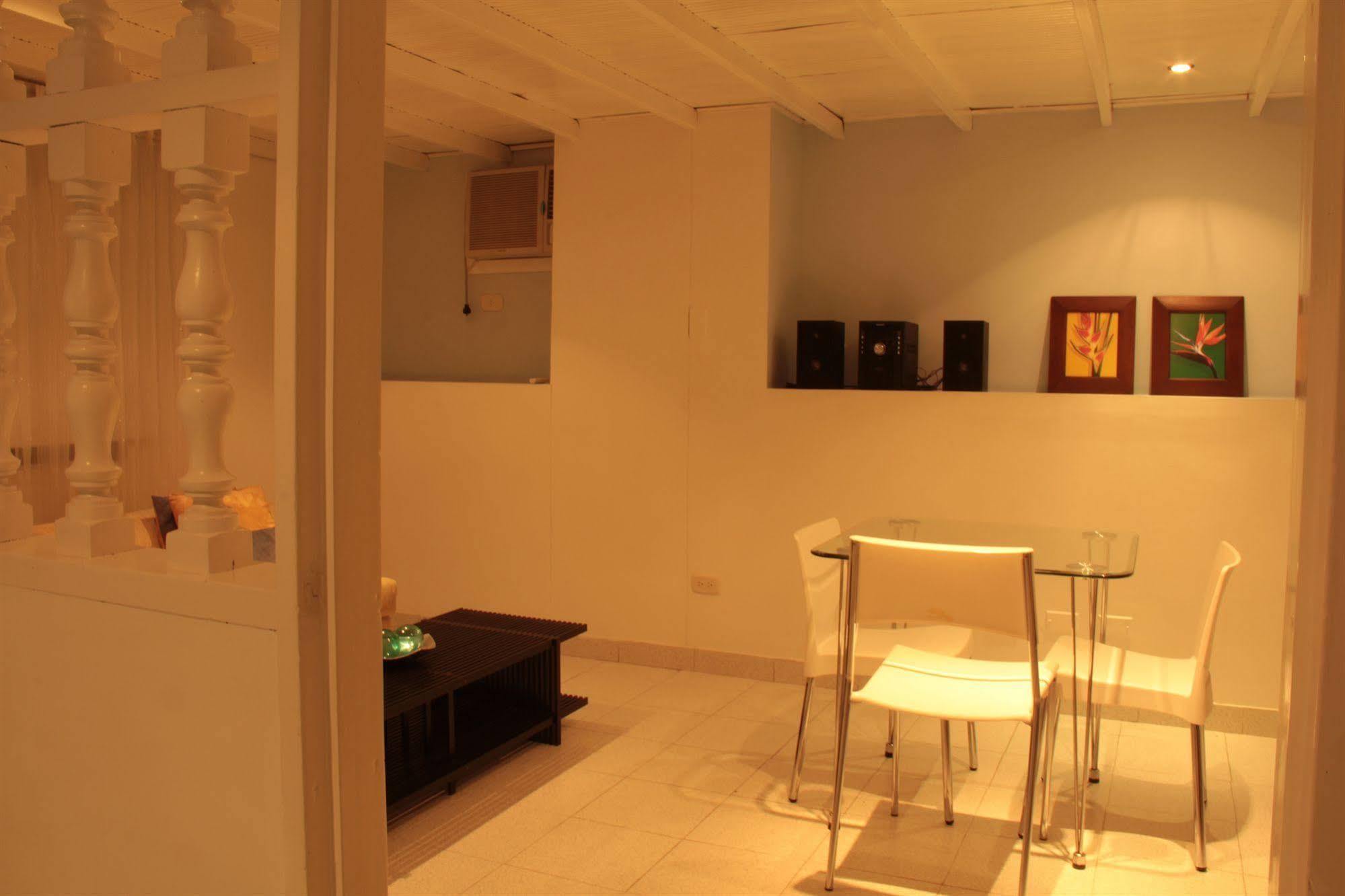 Hotel Don Gregorio Cartago Eksteriør billede